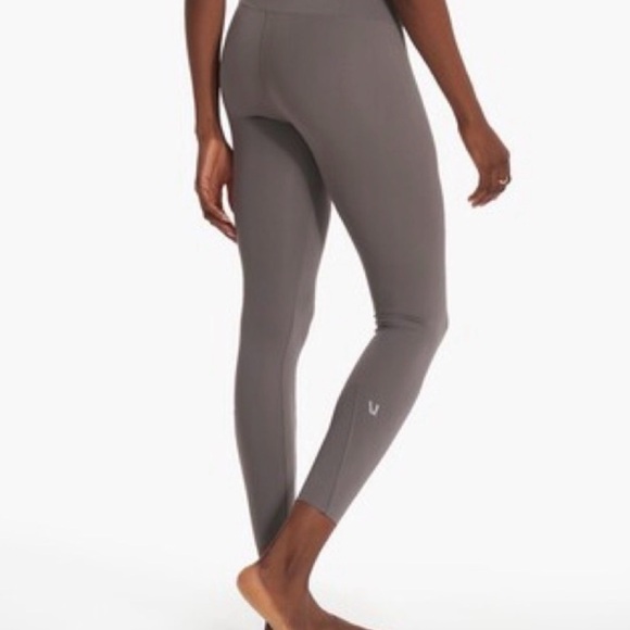 Vuori Pants - Vuori Evolve Leggings (Smoke)